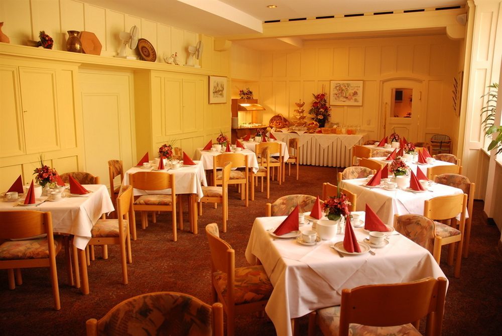 City-Hotel Neubrunnenhof Mainz Restoran fotoğraf